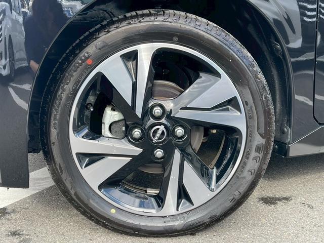 ルークス ハイウェイスター Gターボプロパイロットエディション 禁煙 プロパイロット 純正15インチアルミ LEDヘッドライト インテリキー アラウンドヴューモニター プッシュスタート ハンドルヒーター 両側パワースライドドア シートヒーター アイドリングストップ(12枚目)