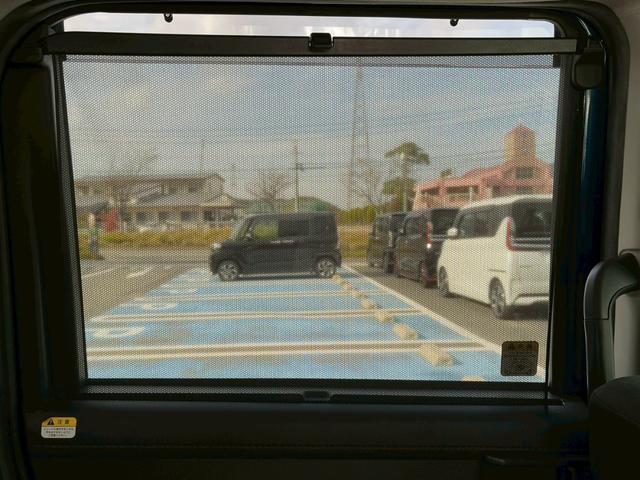 ルーミー 禁煙車 両側電動スライドドア フルフラットシート ドライブレコーダー Bluetooth接続 バイザー付 障害物センサー ウォークスルー フルセグTV ETC バックカメラ 盗難防止装置 クルコン(10枚目)