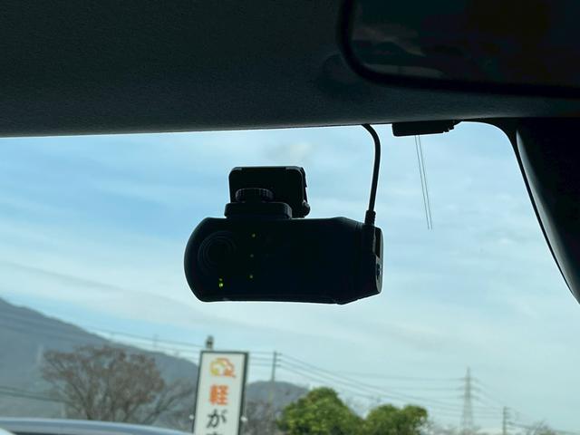 ルーミー 禁煙車 両側電動スライドドア フルフラットシート ドライブレコーダー Bluetooth接続 バイザー付 障害物センサー ウォークスルー フルセグTV ETC バックカメラ 盗難防止装置 クルコン(38枚目)