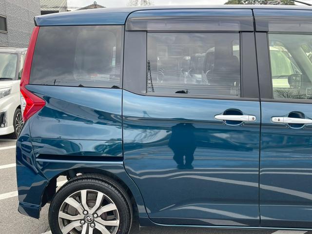 ルーミー 禁煙車 両側電動スライドドア フルフラットシート ドライブレコーダー Bluetooth接続 バイザー付 障害物センサー ウォークスルー フルセグTV ETC バックカメラ 盗難防止装置 クルコン(64枚目)