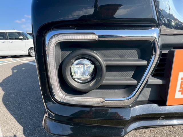 スペーシアカスタム ハイブリッドＸＳ　禁煙車　ワンオーナー　両側パワースライド　障害物センサー　全周囲カメラ　シートヒーター　ドラレコ　フルセグＴＶ　スマートキー　フルフラットシート　ベンチシート　助手席シートアンダーボックス　バイザー（12枚目）