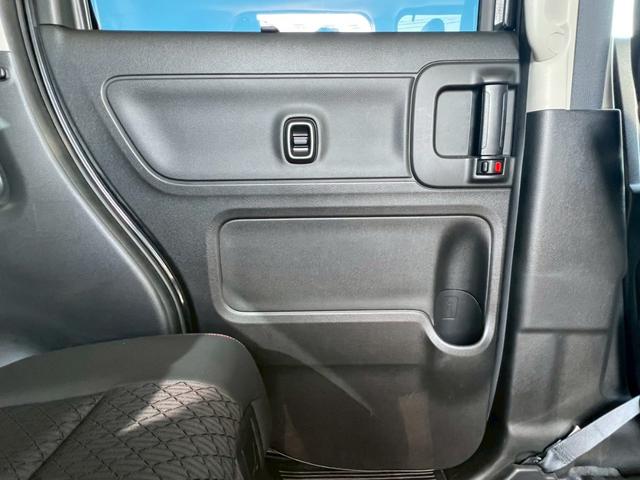 スペーシアカスタム ハイブリッドＸＳ　禁煙車　ワンオーナー　両側パワースライド　障害物センサー　全周囲カメラ　シートヒーター　ドラレコ　フルセグＴＶ　スマートキー　フルフラットシート　ベンチシート　助手席シートアンダーボックス　バイザー（56枚目）