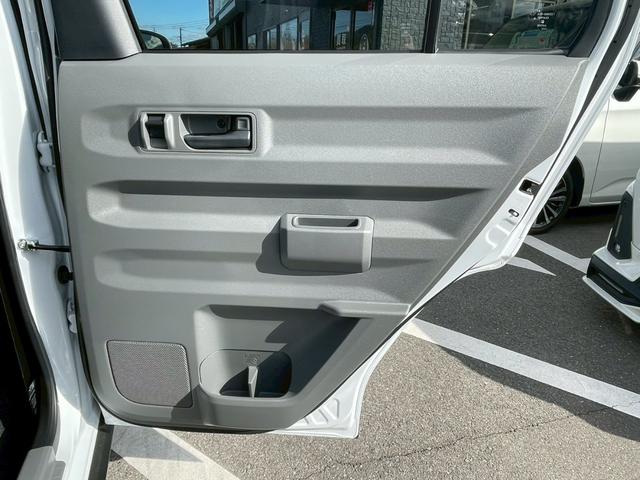 タフト G クロムベンチャー 禁煙車 障害物センサー バックカメラ レーダークルーズコントロール シートヒーター スマートキー フルフラットシート サンルーフ LEDヘッドランプ フロントフォグランプ 純正アルミ ルーフレール(25枚目)