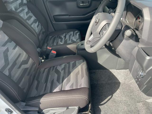 タフト G クロムベンチャー 禁煙車 障害物センサー バックカメラ レーダークルーズコントロール シートヒーター スマートキー フルフラットシート サンルーフ LEDヘッドランプ フロントフォグランプ 純正アルミ ルーフレール(38枚目)