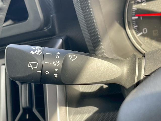 タフト G クロムベンチャー 禁煙車 障害物センサー バックカメラ レーダークルーズコントロール シートヒーター スマートキー フルフラットシート サンルーフ LEDヘッドランプ フロントフォグランプ 純正アルミ ルーフレール(61枚目)