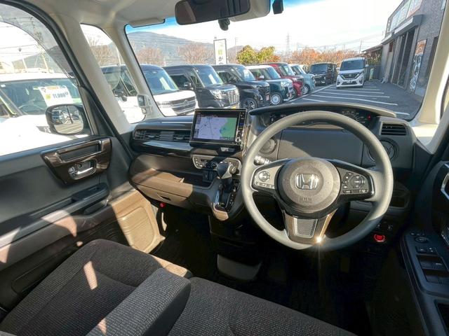 Ｎ－ＢＯＸ Ｌ　コーディネートスタイル　禁煙車　両側電動スライドドア　前後ドラレコ　バックカメラ　フルフラットシート　障害物センサー　ＥＴＣ　メモリーナビ　ｂｌｕｅｔｏｏｔｈ接続　ベンチシート　バイザー付　純正フロアマット　フルセグＴＶ（32枚目）