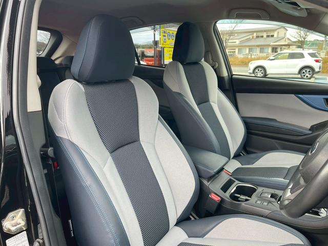 ＸＶ アドバンス　禁煙車　４ＷＤ　バイザー付　純正フルセグナビ　ＥＴＣ　純正アルミホイール１８インチ　ドラレコ　純正フロアマット　ハーフレザーシート　フルフラットシート　バックカメラ　サイドカメラ　電動シート（6枚目）