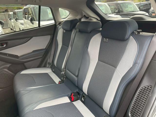 ＸＶ アドバンス　禁煙車　４ＷＤ　バイザー付　純正フルセグナビ　ＥＴＣ　純正アルミホイール１８インチ　ドラレコ　純正フロアマット　ハーフレザーシート　フルフラットシート　バックカメラ　サイドカメラ　電動シート（24枚目）