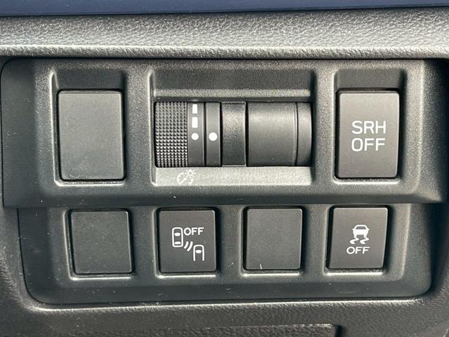 ＸＶ アドバンス　禁煙車　４ＷＤ　バイザー付　純正フルセグナビ　ＥＴＣ　純正アルミホイール１８インチ　ドラレコ　純正フロアマット　ハーフレザーシート　フルフラットシート　バックカメラ　サイドカメラ　電動シート（52枚目）