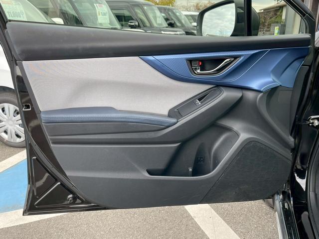 ＸＶ アドバンス　禁煙車　４ＷＤ　バイザー付　純正フルセグナビ　ＥＴＣ　純正アルミホイール１８インチ　ドラレコ　純正フロアマット　ハーフレザーシート　フルフラットシート　バックカメラ　サイドカメラ　電動シート（64枚目）