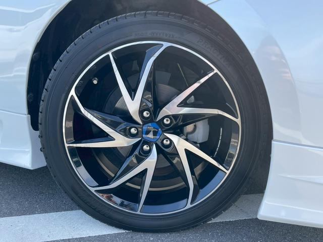 プリウス Ｓツーリングセレクション　禁煙車　レーダークルーズコントロール　障害物センサー　全周囲カメラ　フルセグＴＶ　シートヒーター　前後ドラレコ　ＥＴＣ　スマートキー　ＬＥＤヘッドランプ　フロントフォグランプ　ドアバイザー　エアロ（37枚目）