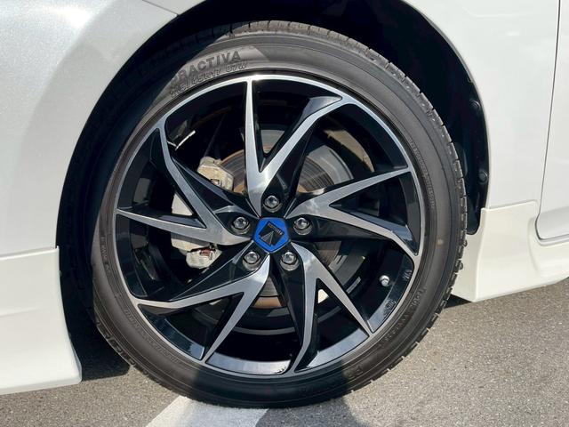 プリウス Ｓツーリングセレクション　禁煙車　レーダークルーズコントロール　障害物センサー　全周囲カメラ　フルセグＴＶ　シートヒーター　前後ドラレコ　ＥＴＣ　スマートキー　ＬＥＤヘッドランプ　フロントフォグランプ　ドアバイザー　エアロ（45枚目）