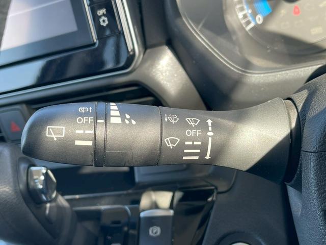 ���Ђ̓O���[�v�W���ƂȂ蕡���W���ꂪ�������܂��B���A���z���q�͎��O�\��ɂĉ����t���ʃK���[�W�W����ɂĂ������������܂��B�����X�̍ۂ́A�d�b�œW����݌Ɋm�F�����肢�v���Ă���܂��B