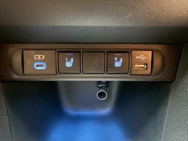 ヤリスクロス ハイブリッドＺ　禁煙車　全周囲カメラ　障害物センサー　レーダークルーズコントロール　ＢＳＭ　オートライト　シートヒーター　前後ドラレコ　ＥＴＣ　純正ナビ　スマートキー　パワーシート　ヘッドアップディスプレイ（15枚目）