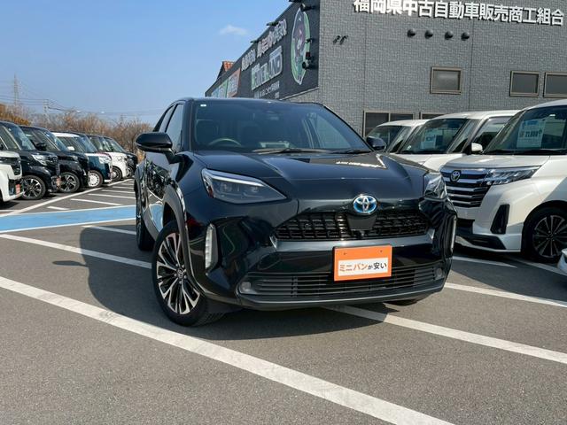 ヤリスクロス ハイブリッドＺ　禁煙車　全周囲カメラ　障害物センサー　レーダークルーズコントロール　ＢＳＭ　オートライト　シートヒーター　前後ドラレコ　ＥＴＣ　純正ナビ　スマートキー　パワーシート　ヘッドアップディスプレイ（34枚目）