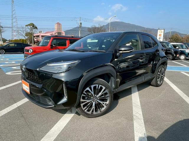 ヤリスクロス ハイブリッドＺ　禁煙車　全周囲カメラ　障害物センサー　レーダークルーズコントロール　ＢＳＭ　オートライト　シートヒーター　前後ドラレコ　ＥＴＣ　純正ナビ　スマートキー　パワーシート　ヘッドアップディスプレイ（43枚目）