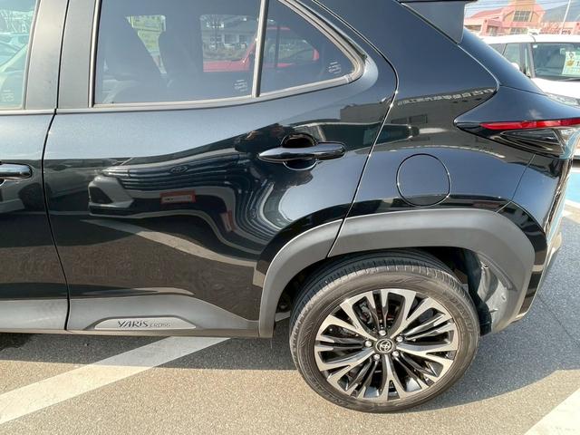 ヤリスクロス ハイブリッドＺ　禁煙車　全周囲カメラ　障害物センサー　レーダークルーズコントロール　ＢＳＭ　オートライト　シートヒーター　前後ドラレコ　ＥＴＣ　純正ナビ　スマートキー　パワーシート　ヘッドアップディスプレイ（48枚目）