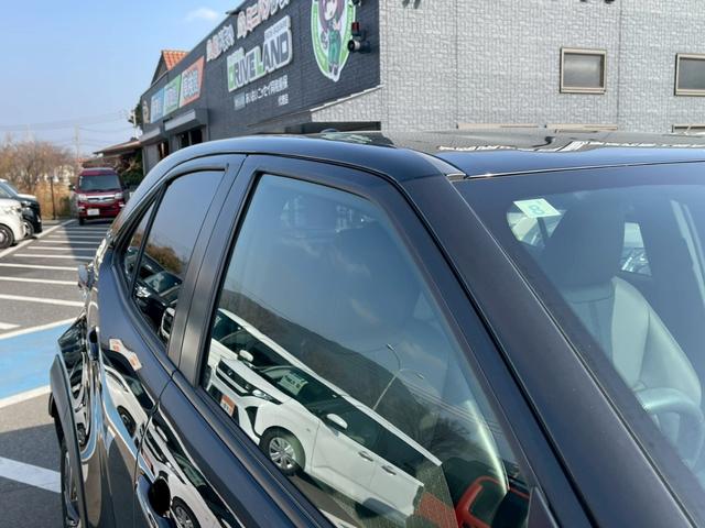 ヤリスクロス ハイブリッドＺ　禁煙車　全周囲カメラ　障害物センサー　レーダークルーズコントロール　ＢＳＭ　オートライト　シートヒーター　前後ドラレコ　ＥＴＣ　純正ナビ　スマートキー　パワーシート　ヘッドアップディスプレイ（61枚目）