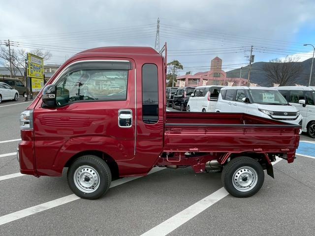 ハイゼットトラック ジャンボエクストラ　ワンオーナー　禁煙車　衝突被害軽減ブレーキ　横滑り防止装置　障害物センサー　レーンキープアシスト　ＬＥＤヘッドライト　フォグランプ（3枚目）