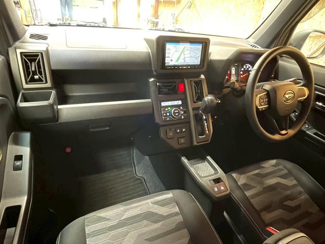 タフト Ｇ　クロムベンチャー　禁煙車　障害物センサー　バックカメラ　シートヒーター　ドラレコ　ＥＴＣ　カーナビ　スマートキー　純正アルミホイール　フロントフォグランプ　電動格納ミラー（2枚目）