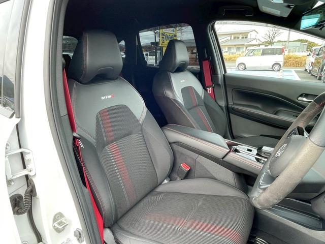 オーラ ニスモ 禁煙車 全周囲カメラ フルセグナビ 前後ドラレコ ETC スマートキー 電動格納ミラー デジタルルームミラー ドアバイザー フードデカール LEDヘッドランプ BSM レーンアシスト 障害物センサー(20枚目)