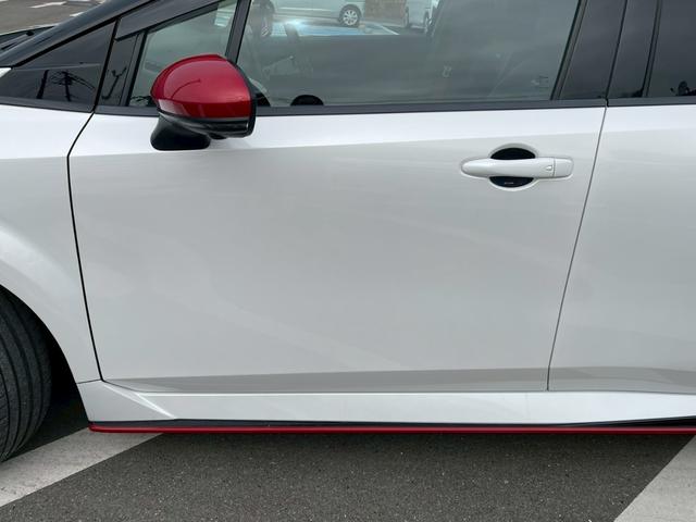 オーラ ニスモ 禁煙車 全周囲カメラ フルセグナビ 前後ドラレコ ETC スマートキー 電動格納ミラー デジタルルームミラー ドアバイザー フードデカール LEDヘッドランプ BSM レーンアシスト 障害物センサー(51枚目)