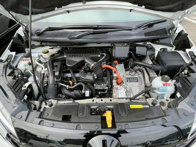 オーラ ニスモ 禁煙車 全周囲カメラ フルセグナビ 前後ドラレコ ETC スマートキー 電動格納ミラー デジタルルームミラー ドアバイザー フードデカール LEDヘッドランプ BSM レーンアシスト 障害物センサー(67枚目)