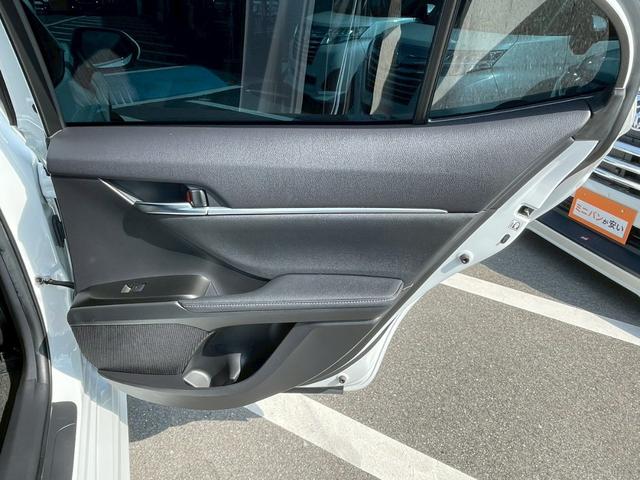 カムリ ＷＳレザーパッケージ　禁煙車　９フルセグナビ　前後ドラレコ　ＥＴＣ２．０　障害物センサー　バックカメラ　スマートキー　ハーフレザーシート　電動シート　デジタルルームミラー　パドルシフト　ＬＥＤヘッドランプ（58枚目）