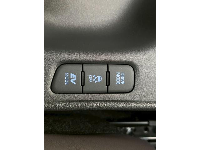 ヤリス ハイブリッドZ 禁煙車 純正16インチアルミホイール ETC ドライブレコーダー 電動格納ミラー 純正ディスプレイオーディオ LEDヘッドランプ スマートキー シートヒーター オートライト クルーズコントロール(16枚目)