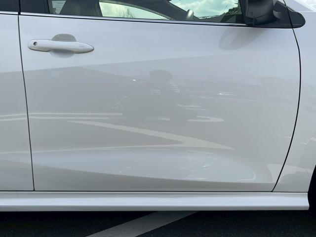 ヤリス ハイブリッドZ 禁煙車 純正16インチアルミホイール ETC ドライブレコーダー 電動格納ミラー 純正ディスプレイオーディオ LEDヘッドランプ スマートキー シートヒーター オートライト クルーズコントロール(45枚目)