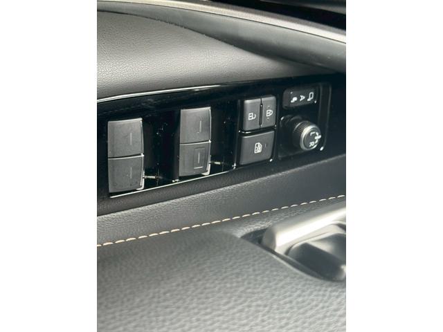 ���X�́A���T�Ηj���E��P��R�Ηj���ƘA�Ȃ鐅�j������x���ƂȂ��Ă���܂��B�c�Ǝ��Ԃ͂P�O�F�O�O�`�P�X�F�O�O���ƂȂ��Ă���܂��B�C�y�ɂ��₢���킹�������B�X�^�b�t�ꓯ���҂����Ă���܂��B