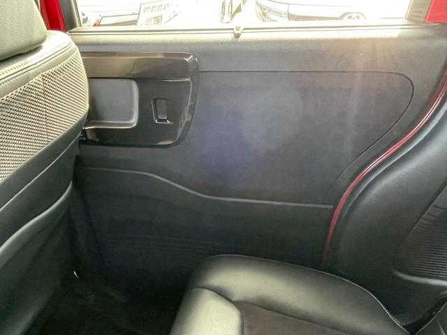 �����X�̂��q�l�ɂ̓h�����N�T�[�r�X������܂��I�L�X�Ƃ����X���ł������݌ɎԂ������������B