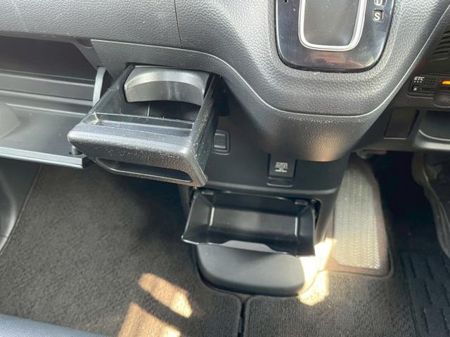 �y�V�Ԕ̔��E�����̔��z�S���[�J�[�E�S�Ԏ�́w�V�Ԕ̔��x�������Ă���܂��B�܂��w�������Ԏ�E�O���[�h�E�F�E���s�����Ȃǁx���q�l������]�̂��Ԃ��I�[�g�I�[�N�V��������T���A�w�����̔��x�������Ă���܂��B