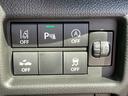 　禁煙車　ワンオーナー　フルフラットシート　シートヒーター　アダプティブクルーズコントロール　横滑り防止装置　障害物センサー　オートマチックハイビーム　ＬＥＤヘッドランプ　定期点検記録簿　盗難防止装置（60枚目）