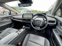 プリウス Z 禁煙車 12.3インチナビ TV 黒皮エアーシート シートヒーター サンルーフ パワーバックドア デジタルインナーミラー ETC ドライブレコーダー パノラマモニター LEDライト コーナーセンサー 中古車画像_2