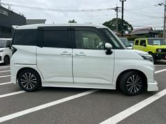 全車専門スタッフによる内装クリーニング、外装磨きを実施しており、見えない細かい部分まで気を使っております。是非、一度お客様自身の目で確かめて頂けたらと思います。 3