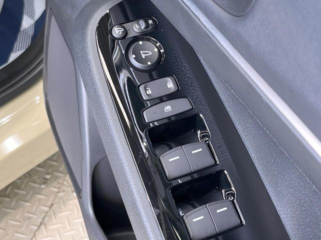 e:HEV Z 純正9型ナビ ホンダセンシング 禁煙車 アダプティブクルーズ シーケンシャルターンランプ バックカメラ Bluetooth フルセグ ETC シートヒーター ハーフレザー ハンズフリーパワーバックドア(52枚目)