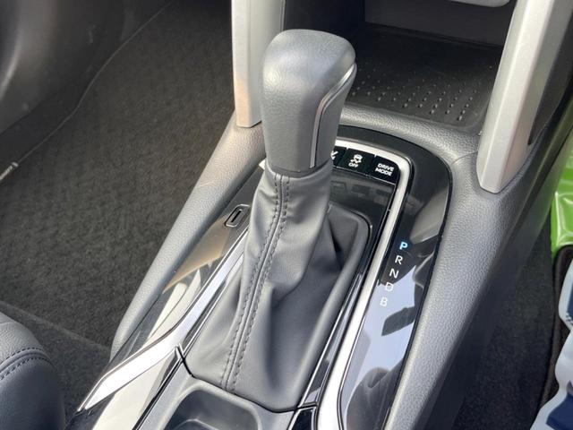 カローラクロス ハイブリッド　Ｚ　パノラマルーフ　９型ディスプレイオーディオ　全周囲カメラ　セーフティセンス　レーダークルーズ　禁煙車　ハンズフリーパワーバックドア　半革シート　パワーシート　ドラレコ　コーナーセンサー　ＬＥＤヘッド（24枚目）