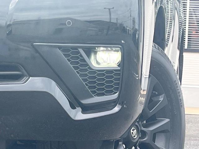 ランドクルーザープラド ＴＸ　Ｌパッケージ　マットブラックエディション　７人乗り　サンルーフ　９インチワイドディスプレイ　全周囲カメラ　プリクラッシュセーフティー　レーダークルーズコントロール　禁煙車　ベージュ革シート　シートベンチレーション　ブラインドスポットモニター（31枚目）