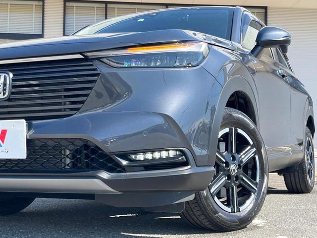 ヴェゼル ｅ：ＨＥＶ　Ｘ　ホンダコネクト９型ディスプレイ　バックカメラ　ホンダセンシング　レーダークルーズ　禁煙車　ドラレコ　コーナーセンサー　スマートキー　ＬＥＤヘッドライト　ＥＴＣ２．０　オートハイビーム　車線逸脱警報（13枚目）