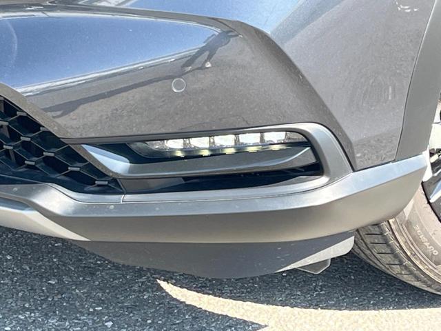 ヴェゼル ｅ：ＨＥＶ　Ｘ　ホンダコネクト９型ディスプレイ　バックカメラ　ホンダセンシング　レーダークルーズ　禁煙車　ドラレコ　コーナーセンサー　スマートキー　ＬＥＤヘッドライト　ＥＴＣ２．０　オートハイビーム　車線逸脱警報（26枚目）