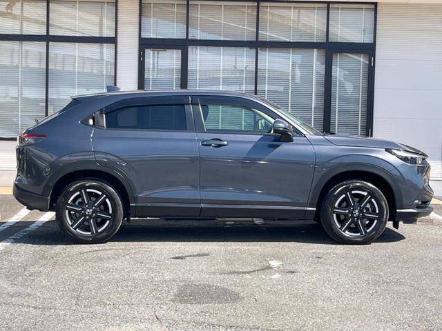 ヴェゼル ｅ：ＨＥＶ　Ｘ　ホンダコネクト９型ディスプレイ　バックカメラ　ホンダセンシング　レーダークルーズ　禁煙車　ドラレコ　コーナーセンサー　スマートキー　ＬＥＤヘッドライト　ＥＴＣ２．０　オートハイビーム　車線逸脱警報（31枚目）