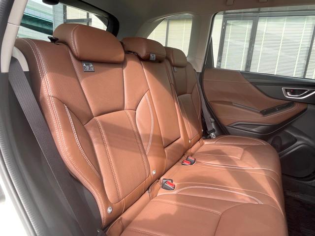 フォレスター アドバンス　純正８型ナビ　バックカメラ　アイサイトセイフティプラス　レーダークルーズ　禁煙車　パワーバックドア　革シート　全席シートヒーター　パワーシート　ドラレコ　コーナーセンサー　レーンキープ　スマートキー（10枚目）