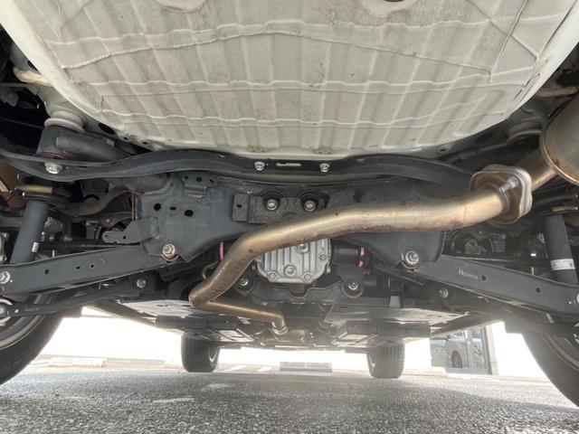 フォレスター アドバンス　純正８型ナビ　バックカメラ　アイサイトセイフティプラス　レーダークルーズ　禁煙車　パワーバックドア　革シート　全席シートヒーター　パワーシート　ドラレコ　コーナーセンサー　レーンキープ　スマートキー（19枚目）