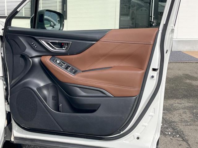 フォレスター アドバンス　純正８型ナビ　バックカメラ　アイサイトセイフティプラス　レーダークルーズ　禁煙車　パワーバックドア　革シート　全席シートヒーター　パワーシート　ドラレコ　コーナーセンサー　レーンキープ　スマートキー（49枚目）