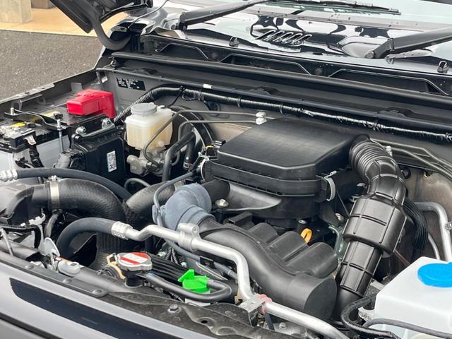 ジムニー XC 届出済み未使用車 セーフティーサポート 禁煙車 撥水加工ファブリックシート シートヒーター コーナーセンサー レーンキープ スマートキー LEDヘッド ステアリングヒーター オートマチックハイビーム(18枚目)