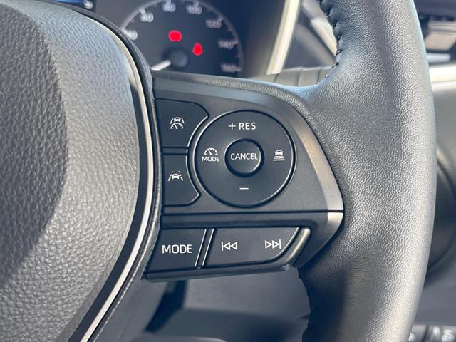 カローラクロス ハイブリッド　Ｇ　バックカメラ　ＬＥＤフロントフォグランプ　セーフティセンス　レーダークルーズ　禁煙車　ドラレコ　ＬＥＤヘッド　８インチディスプレイオーディオ　ＥＴＣ　コーナーセンサー　スマートキー　オートハイビーム（6枚目）