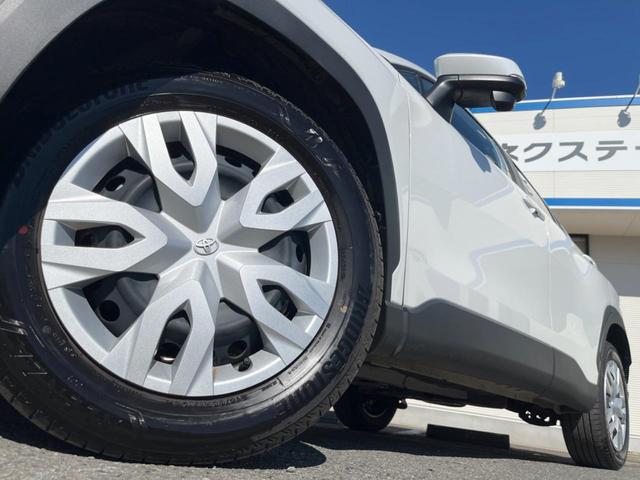 カローラクロス ハイブリッド　Ｇ　バックカメラ　ＬＥＤフロントフォグランプ　セーフティセンス　レーダークルーズ　禁煙車　ドラレコ　ＬＥＤヘッド　８インチディスプレイオーディオ　ＥＴＣ　コーナーセンサー　スマートキー　オートハイビーム（14枚目）