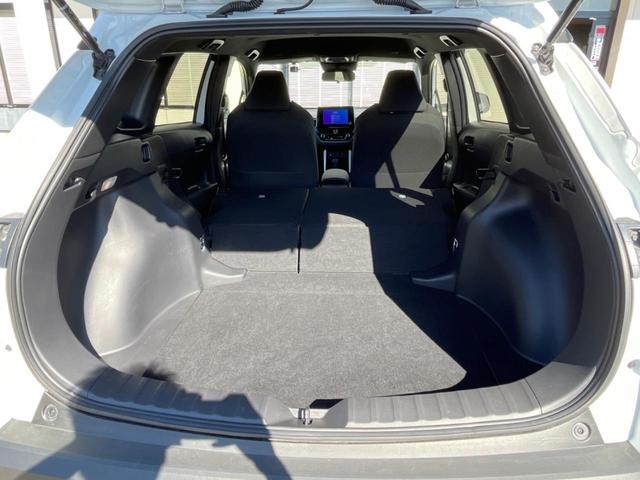 カローラクロス ハイブリッド　Ｇ　バックカメラ　ＬＥＤフロントフォグランプ　セーフティセンス　レーダークルーズ　禁煙車　ドラレコ　ＬＥＤヘッド　８インチディスプレイオーディオ　ＥＴＣ　コーナーセンサー　スマートキー　オートハイビーム（41枚目）