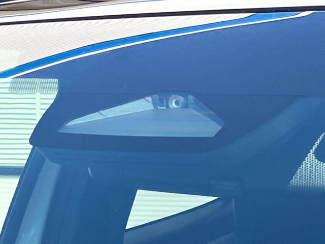 ヤリスクロス Z ナビ機能付き8型ディスプレイオーディオ 全周囲カメラ 2トーンカラー 衝突軽減 レーダークルーズ 禁煙車 ハーフレザーシート パワーシート ドラレコ LEDヘッド ETC ブラインドスポットモニター(3枚目)